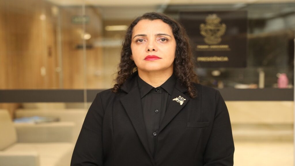 Mulher Assume Pela Primeira Vez a Segurança Direta do Presidente do TJGO 4 Reprodução TJGO