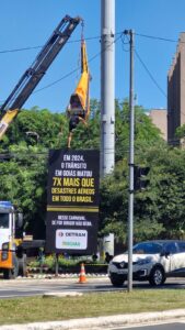 Detran-GO Usa Destroços de Avião em Campanha Impactante para Alertar sobre os Perigos do Trânsito no Carnaval 2 WhatsApp Image 2025 02 25 at 21.02.17 1