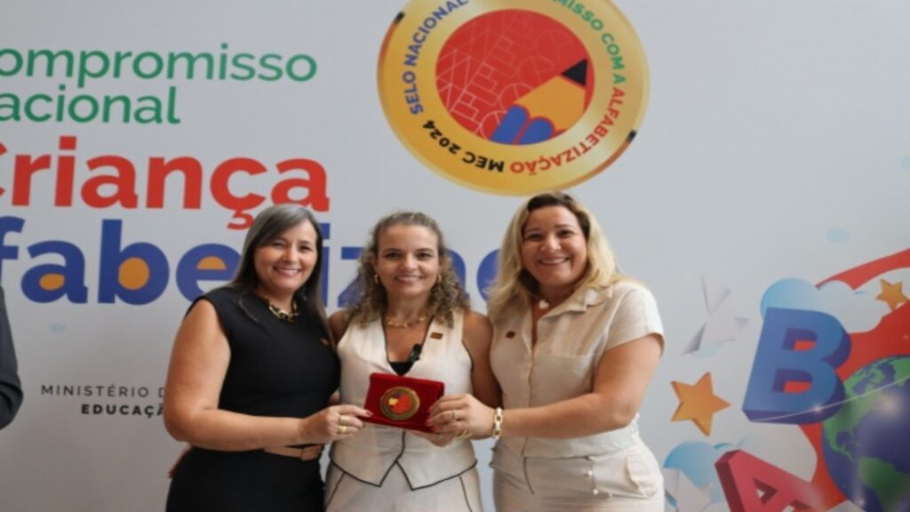 Goiânia é Premiada por seu Compromisso com a Educação e Alfabetização Infantil 2 goiania recebe selo ouro do mec por compromisso com a alfabetizacao 1