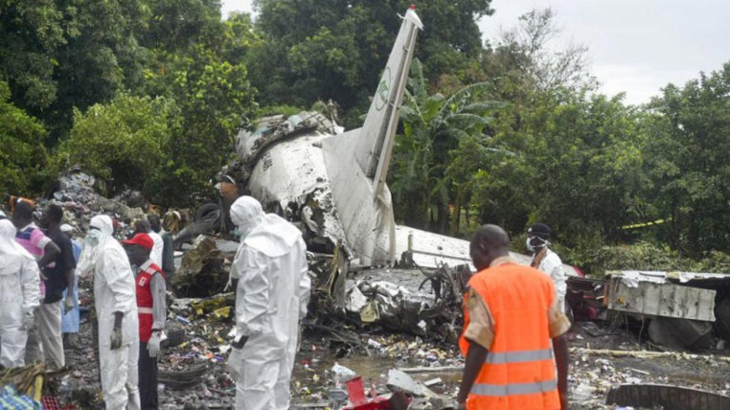 Avião Militar do Sudão Cai em Área Residencial e Deixa 46 Mortos 4 Reprodução Redes Sociais