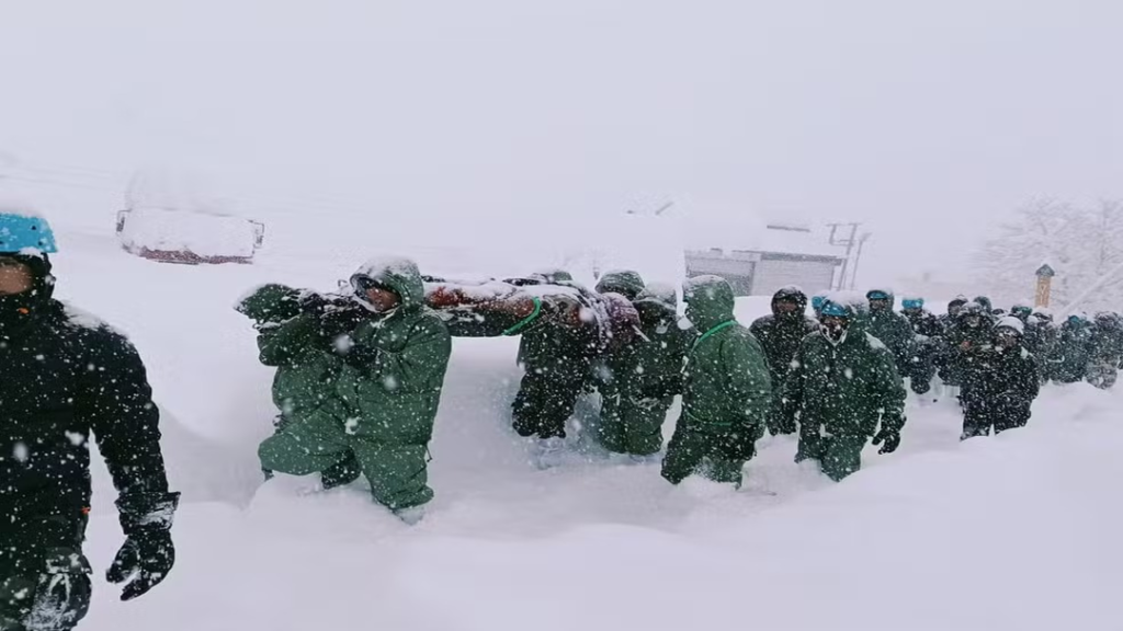 Avalanche em Uttarakhand: Pelo Menos 41 Pessoas Presas em Região Montanhosa do Himalaia 1 Foto: Exército da Índia