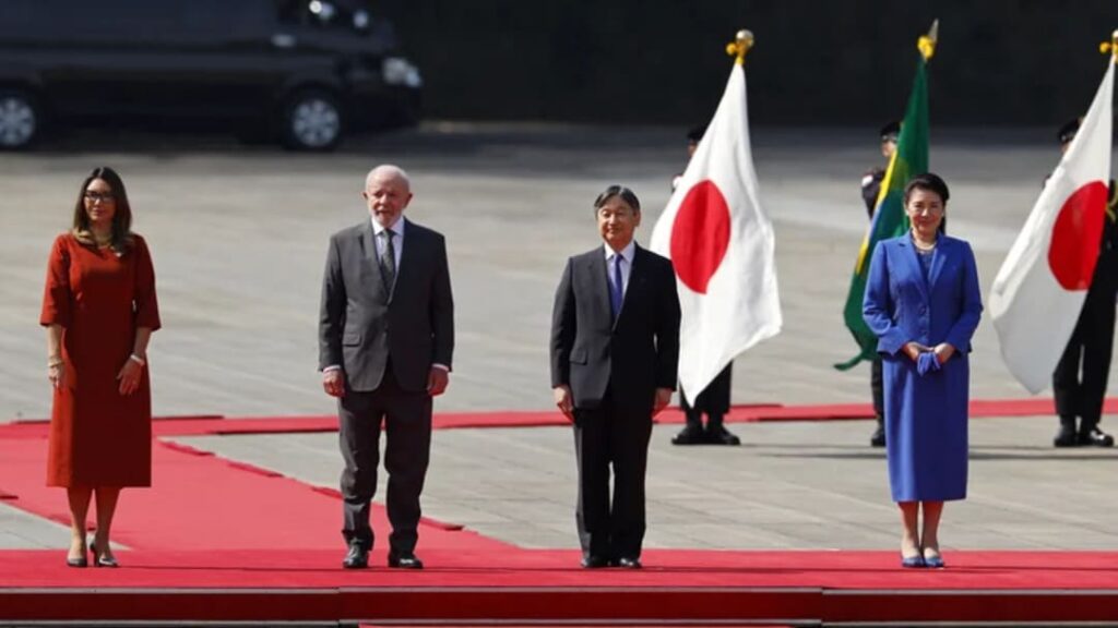 Em visita ao Japão, Lula é recebido com mudanças no protocolo e homenagens imperiais 11 000 37QC23P 1