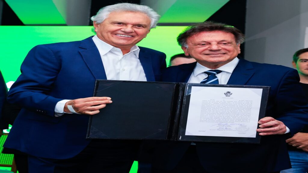 Caiado nomeia Adib Elias como novo Secretário de Infraestrutura de Goiás 4 WhatsApp Image 2025 03 11 at 15.58.54 1 1