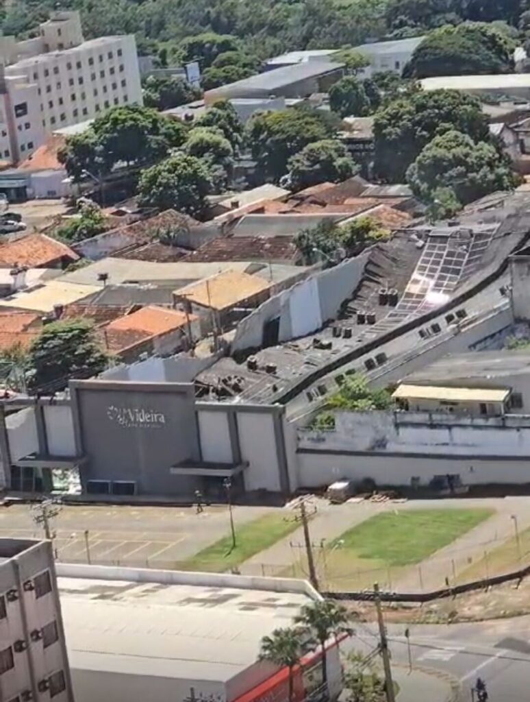 Prédio de Igreja Videira Desaba no Setor Leste Vila Nova, em Goiânia 14 WhatsApp Image 2025 03 19 at 12.04.41 1