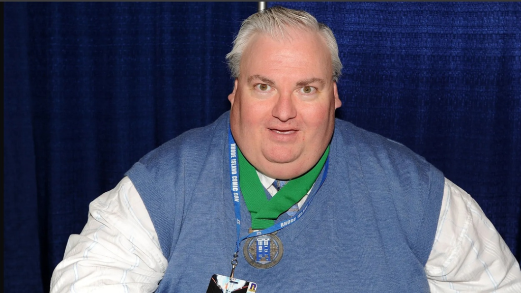 Morre aos 63 anos Simon Fisher-Becker, Ator Famoso por "Harry Potter" e "Doctor Who". 12 image 2025 03 11T091712.108 1