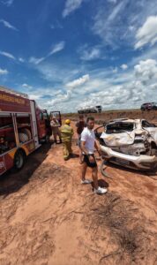 Grave Acidente na GO-206 Deixa Uma Pessoa Morta e Duas Feridas 3 resgate4
