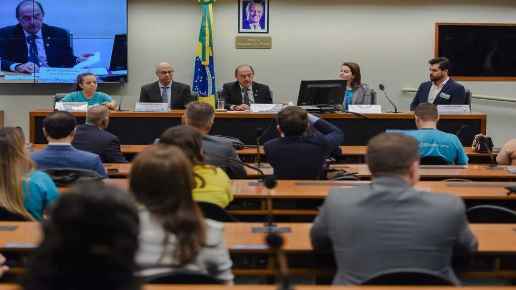 Instituto de Nanismo Defende Acesso a Tratamento desde o Nascimento Durante Audiência Pública 2 WhatsApp Image 2025 04 09 at 20.42.29 2