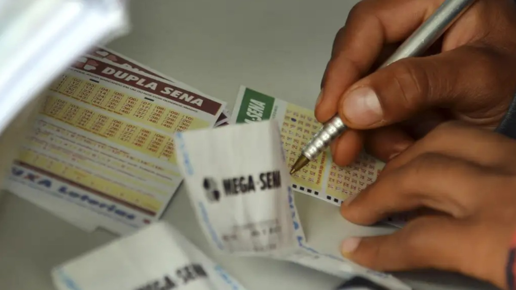 Apostas de Goiás em Posse, Valparaíso, Trindade e Professor Jamil Faturam R$ 28,7 Mil na Mega-Sena 6 image 2025 04 07T073859.981 1