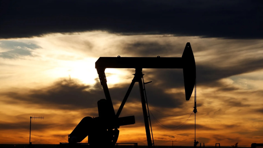 Preços do Petróleo Caem para os Níveis Mais Baixos em Quatro Anos 1 image 2025 04 07T095340.766 1