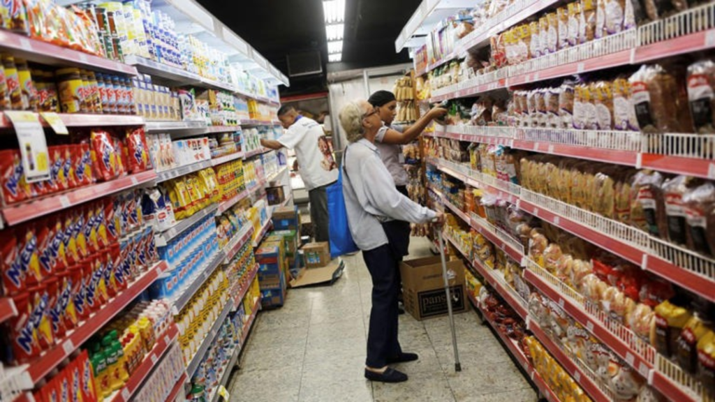 Inflação Faz 58% dos Brasileiros Reduzirem Compra de Alimentos, Aponta Datafolha 6 image 2025 04 14T112858.855 1