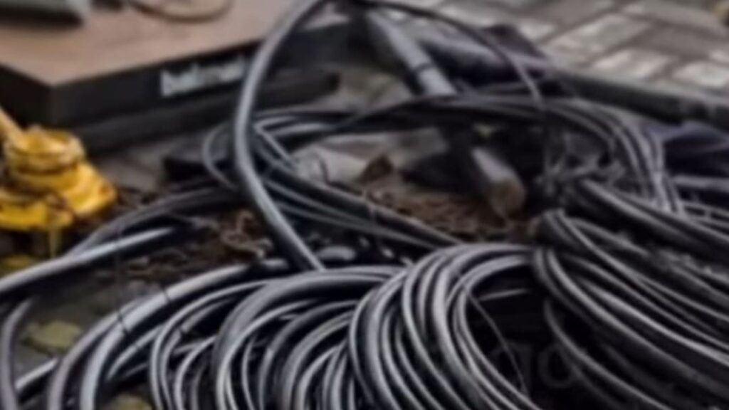 Quadrilha Especializada em Furto de Fios de Cobre é Detida em Goiânia 4 Grupo especializado em furto de fios