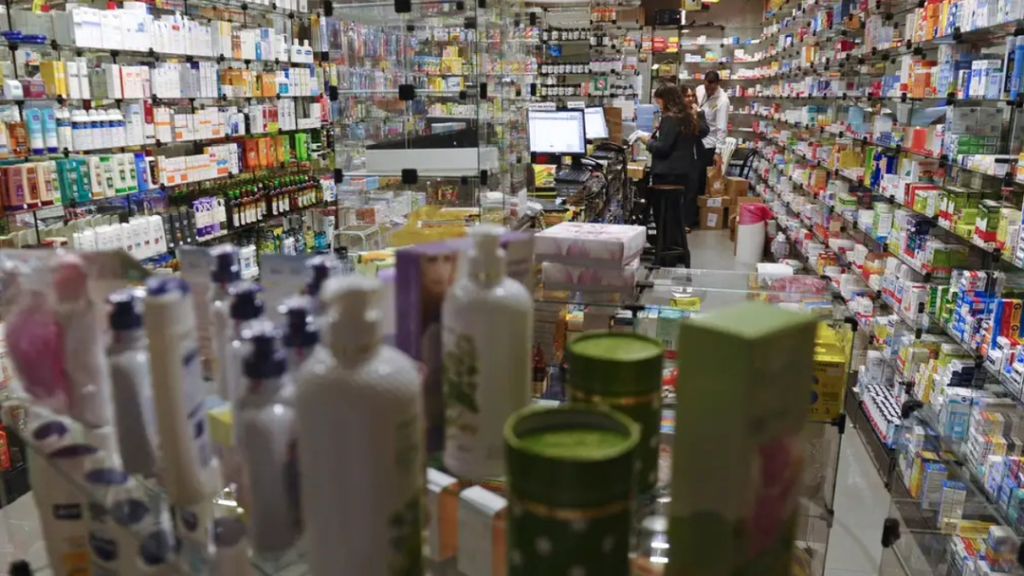 Resolução que Permitiria Farmacêuticos Receitar Remédios é Anulada 6 image 89 2