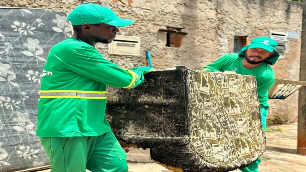 Cata-Treco: Recolhimento Gratuito de Bens Inservíveis em Goiânia 5 Recolhimento Gratuito de Bens Inservíveis
