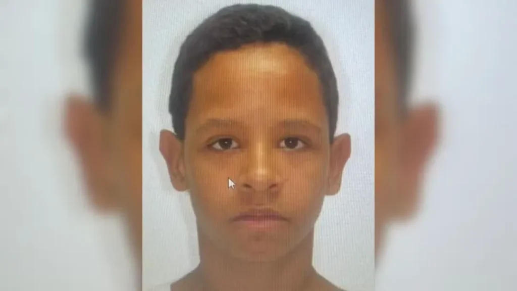 Jovem de 20 Anos Morre Afogado Após Queda de Moto Aquática no Lago Corumbá IV 10 Jovem morre afogado