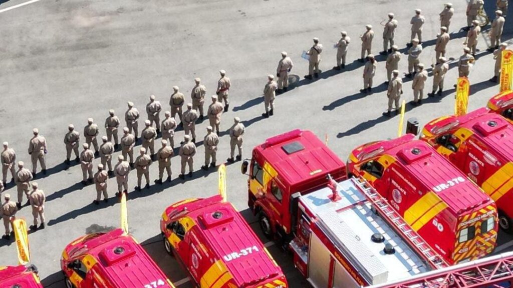 Governo de Goiás investe R$ 16 milhões no Corpo de Bombeiros com novas viaturas e equipamentos 7 Corpo de Bombeiros recebe R 16 milhoes em viaturas e equipamentos Romullo Carvalho 1 1