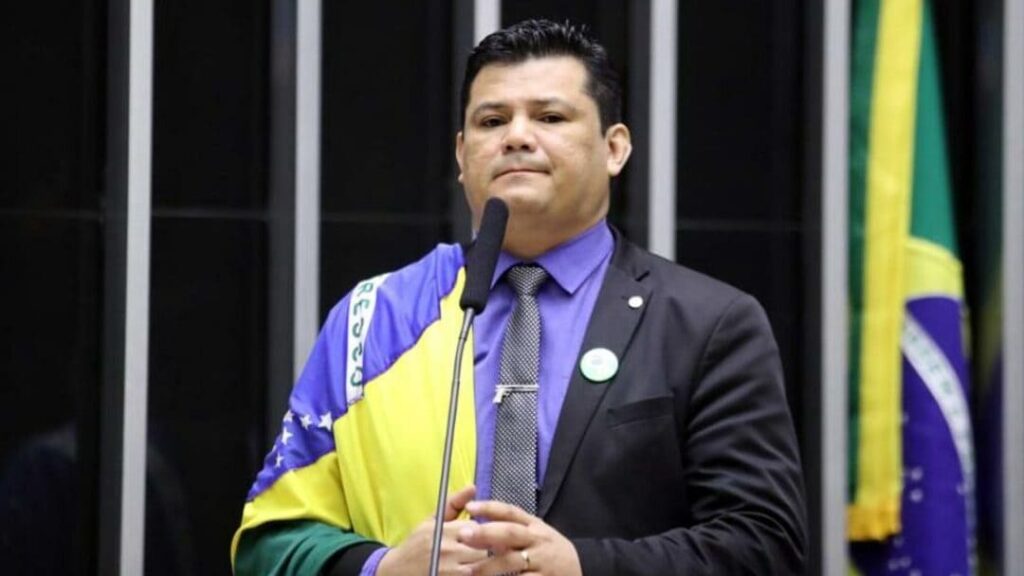 Gilvan da Federal tem mandato suspenso por três meses após declarações ofensivas contra Gleisi Hoffmann 10 abaa67e1 img20240312190708670med 960x616 1