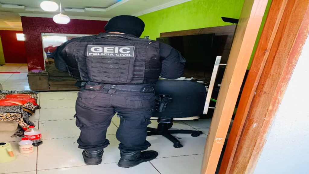 Polícia Civil de Goiás Prende Trio Por Crimes Virtuais De Difamação, Perseguição e Uso de Identidade Falsa 8 imagem 1 1 1