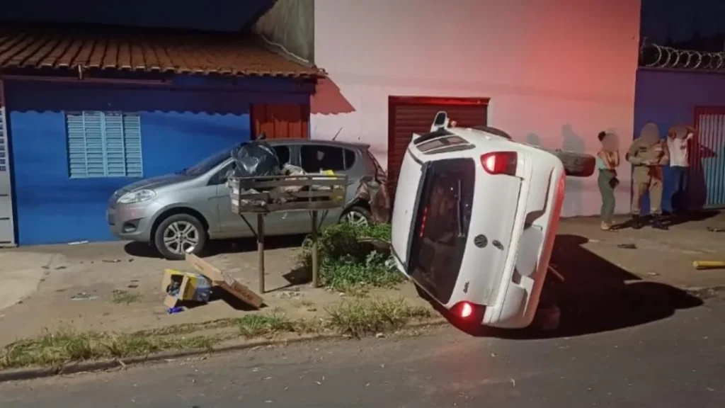 Idosa Morre Atropelada por Motorista Bêbado Enquanto Varria Calçada 5 Idosa morre atropelada em calçada