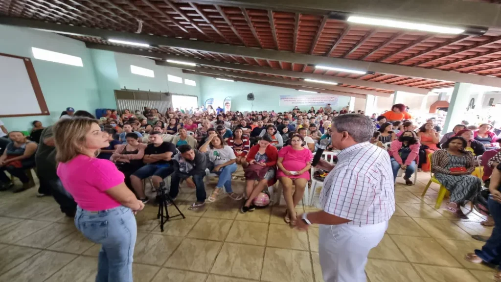 Mutirão de Saúde em Goiás Alcança Marca de 100 Municípios Atendidos 10 Mutirão atinge a marca de 100 municípios atendidos