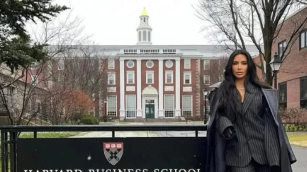 Kim Kardashian Conclui Formação em Direito Após Seis Anos em Programa Alternativo na Califórnia 3 imagem 1 5 2