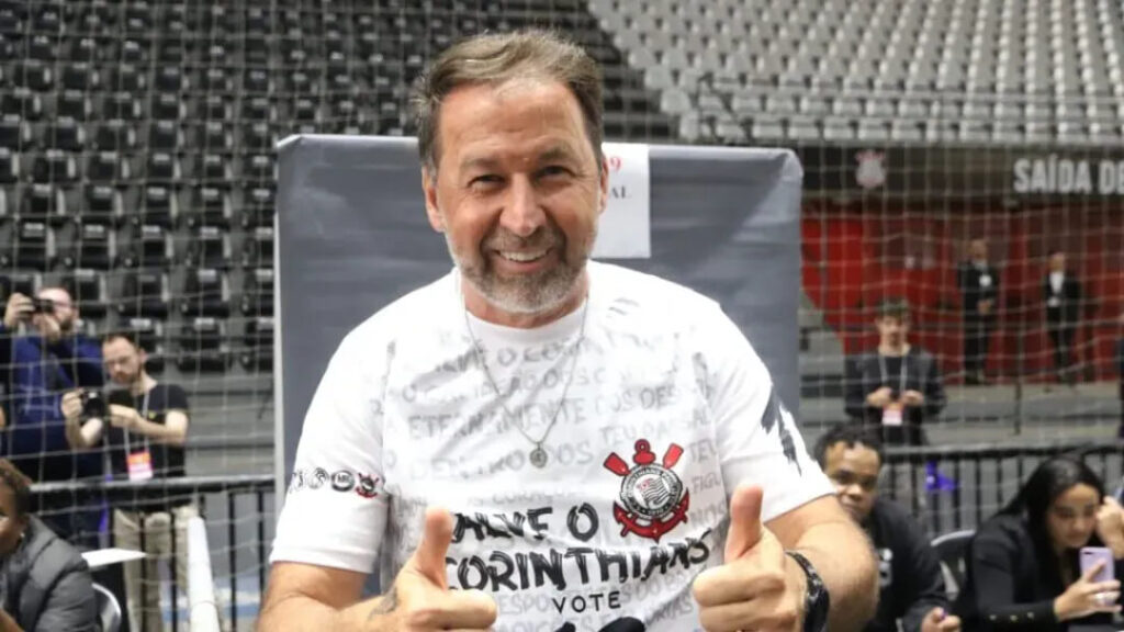 Presidente do Corinthians, Augusto Melo, é alvo de indiciamento por lavagem de dinheiro e enfrenta nova tentativa de impeachment 10 imagem 1 5 3
