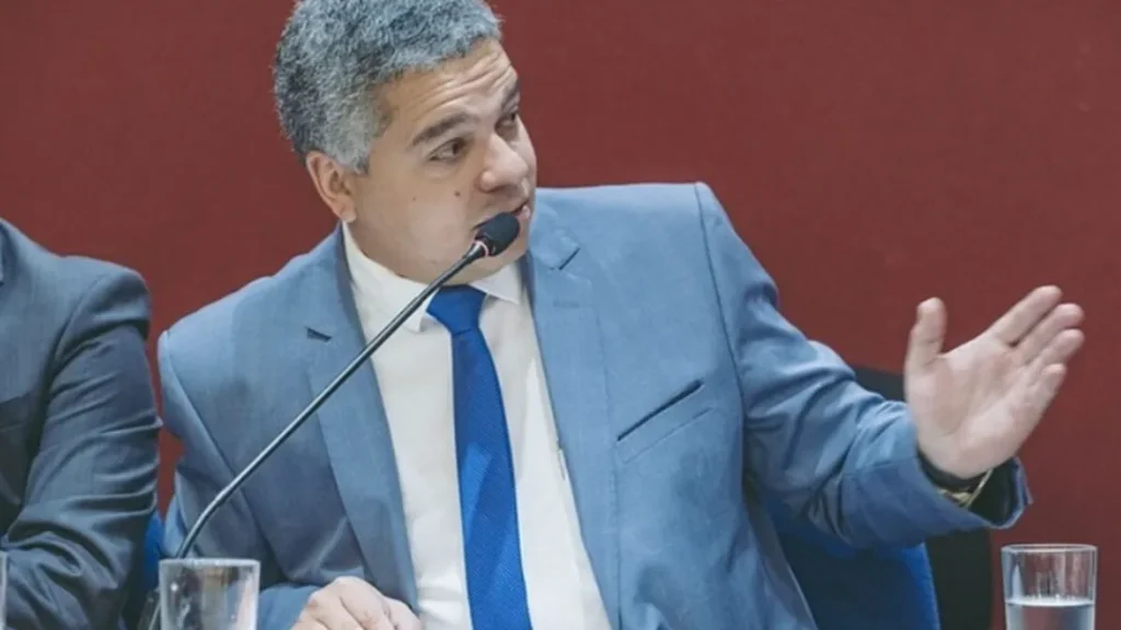Câmara Municipal de Goiânia Oficializa Exoneração de Kowalsky Ribeiro e Divino Sérgio Dorneles 2 Crise na Câmara