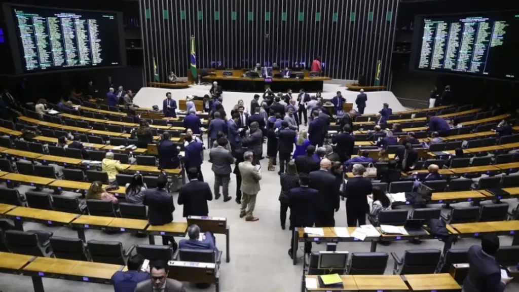 Câmara dos Deputados Aprova Aumento no Número de Vagas Para Deputados Federais 11 Lei aprova aumento de deputados