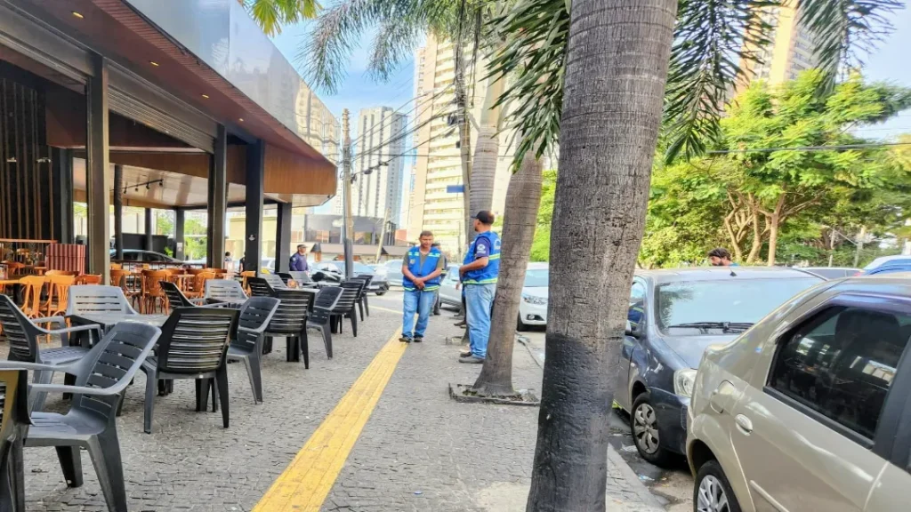 Prefeitura de Goiânia Digitaliza Emissão de Licença para Uso de Mesas e Cadeiras em Calçadas 4 Fotos: Alex Malheiros/Divulgação
