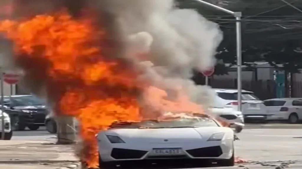 Lamborghini de R$ 1 Milhão Que Pegou Fogo em Goiânia, Não Tinha Seguro 7 Lamborghini de R$ 1 milhão pega fogo em Goiânia e não tinha seguro