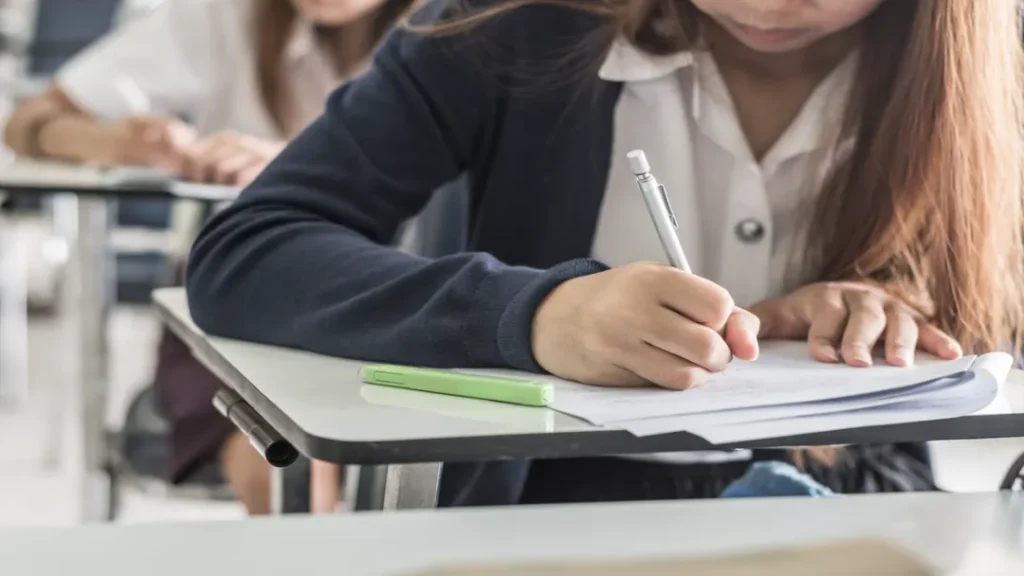 Prefeitura de Britânia (GO) Abre Processo Seletivo com Salários de Até R$ 3,6 Mil Para Profissionais de Nível Superior 7 Prefeitura de Britânia (GO) abre processo seletivo com salários de até R$ 3,6 mil para profissionais de nível superior