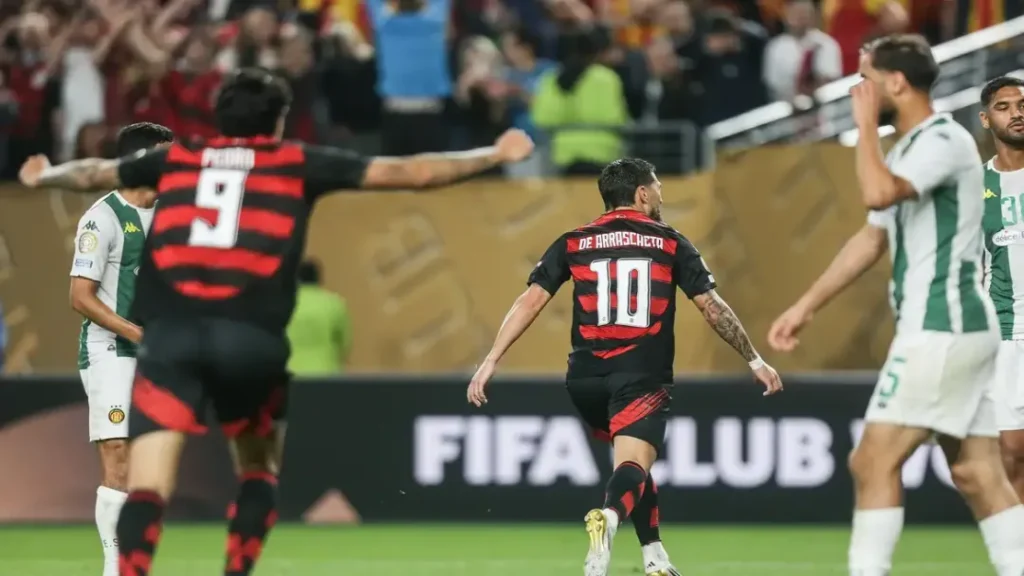 Flamengo Vence na Estreia do Mundial de Clubes; Palmeiras Empata e Botafogo Ganha 1 Flamengo vence na estreia do Mundial de Clubes; Palmeiras empata e Botafogo ganha