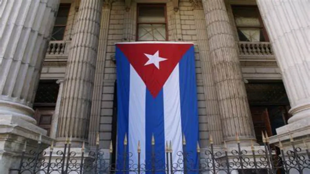 Cubanos Lideram Pedidos de Refúgio no Brasil Pela Primeira Vez em Uma Década, Superando Venezuelanos 10 Cubanos lideram pedidos de refúgio no Brasil pela primeira vez em uma década, superando venezuelanos