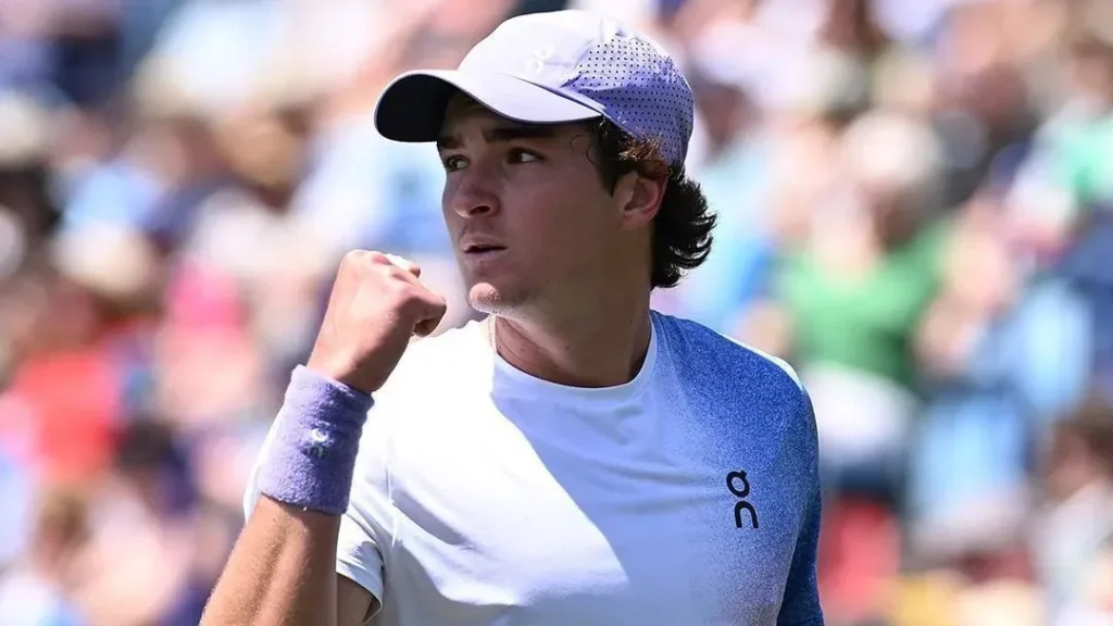 João Fonseca Faz História e Vence Estreia no ATP de Eastbourne com Virada Impressionante 8 João Fonseca faz história e vence estreia no ATP de Eastbourne com virada impressionante