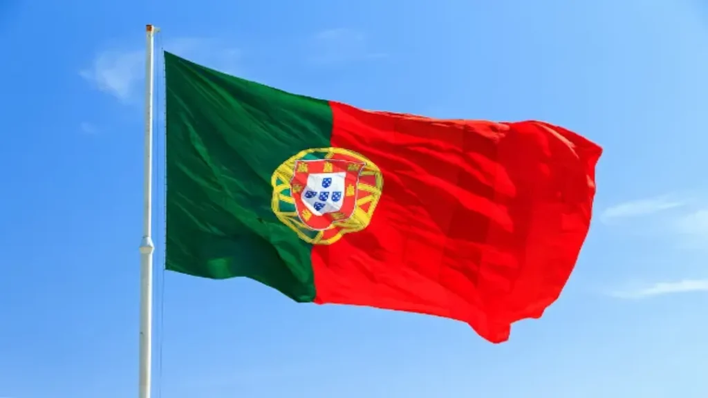 Mais de 5 Mil Brasileiros Estão Entre os Imigrantes Notificados Para Deixar Portugal 5 ais de 5 mil brasileiros estão entre os imigrantes notificados para deixar Portugal,