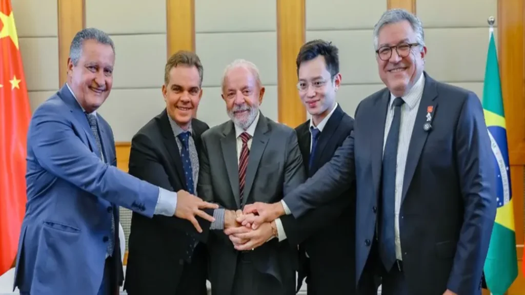 Parceria Entre Brasil e China Deve Fortalecer Produção Nacional de Vacinas 1 imagem 1 67
