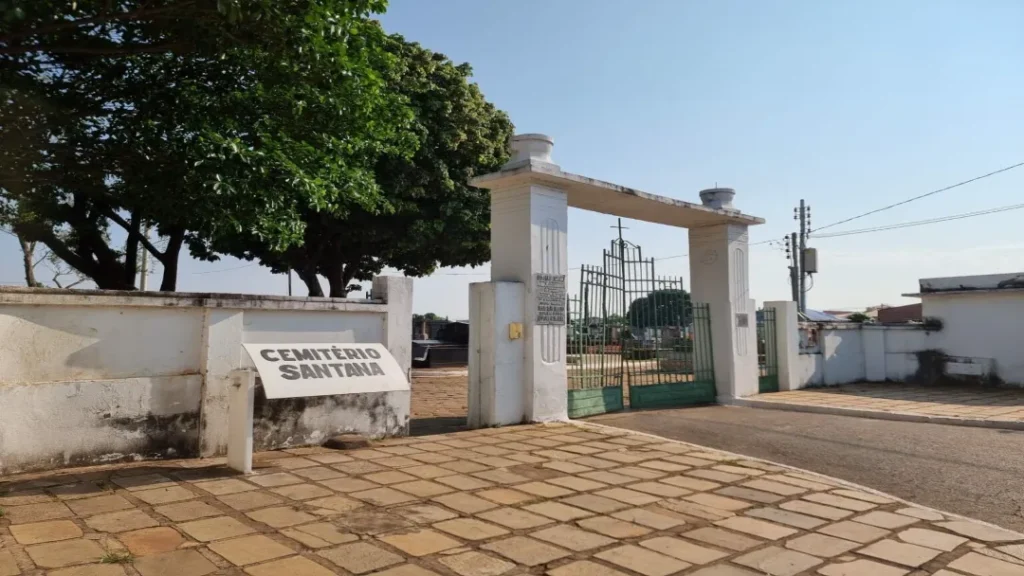Prefeitura de Goiânia Notifica Responsáveis Por Jazigos Abandonados nos Cemitérios Parque e Santana 7 Prefeitura de Goiânia notifica responsáveis por jazigos abandonados nos cemitérios Parque e Santana