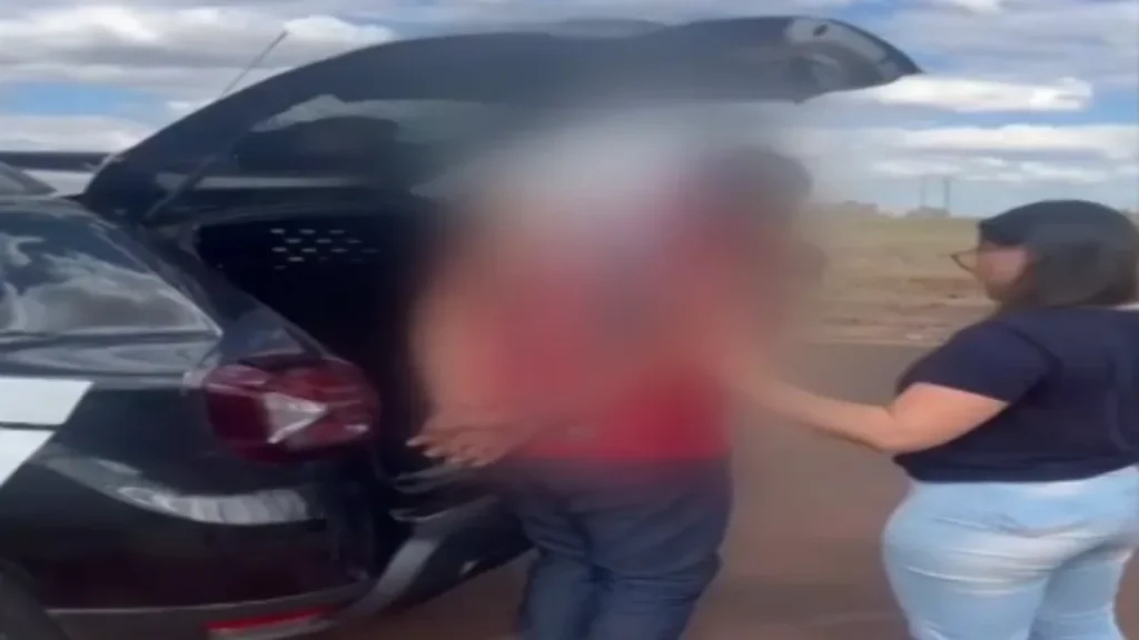 Jovem é Preso em Catalão Após Furtar R$ 15 Mil do Próprio Pai Para Apostar em Cassinos Online 7 Jovem é preso em Catalão (GO) após furtar R$ 15 mil do próprio pai para apostar em cassino online