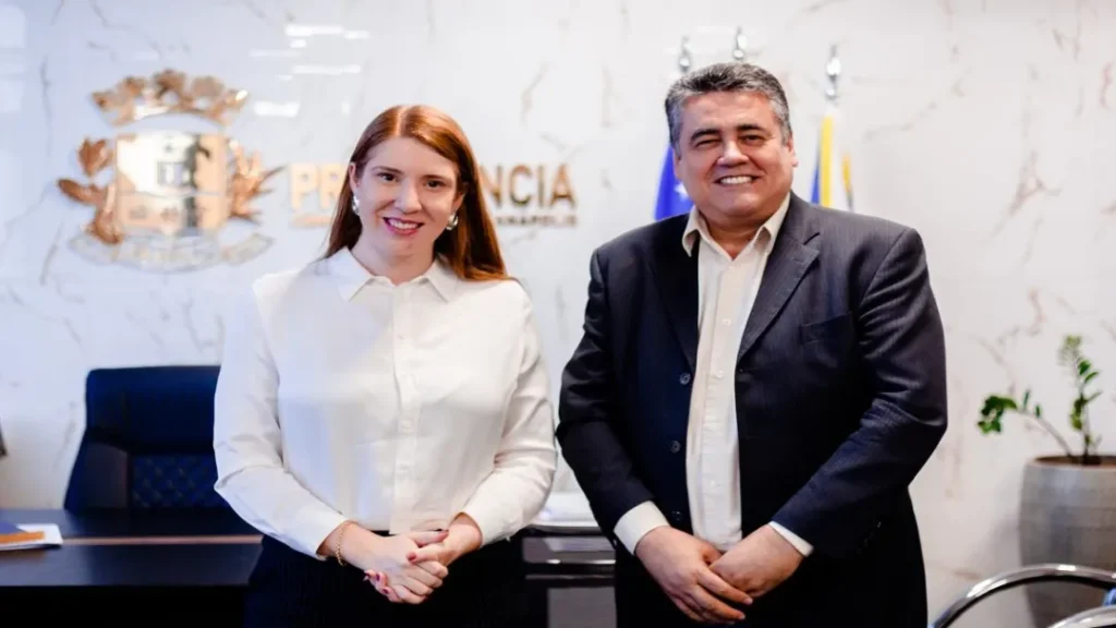 Vassil Oliveira Assume Direção de Comunicação da Câmara Municipal de Anápolis 4 Vassil Oliveira assume a direção de Comunicação da Câmara Municipal de Anápolis com foco em transparência e inovação