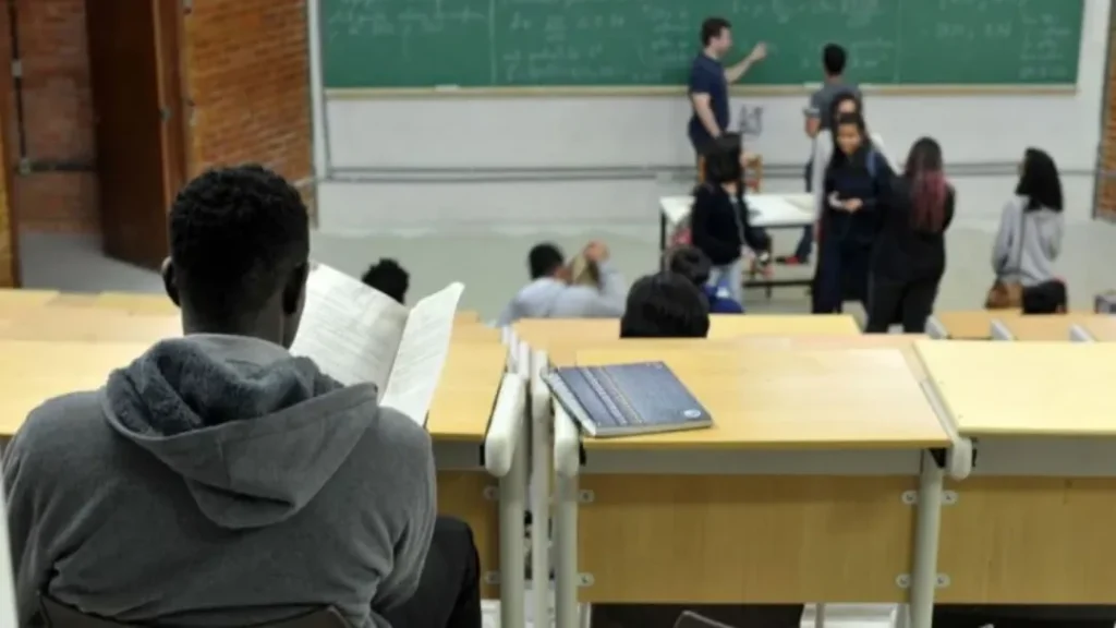 Diploma Digital Passa a Ser Obrigatório no Ensino Superior Brasileiro 1 Diploma Digital Passa a Ser Obrigatório no Ensino Superior Brasileiro