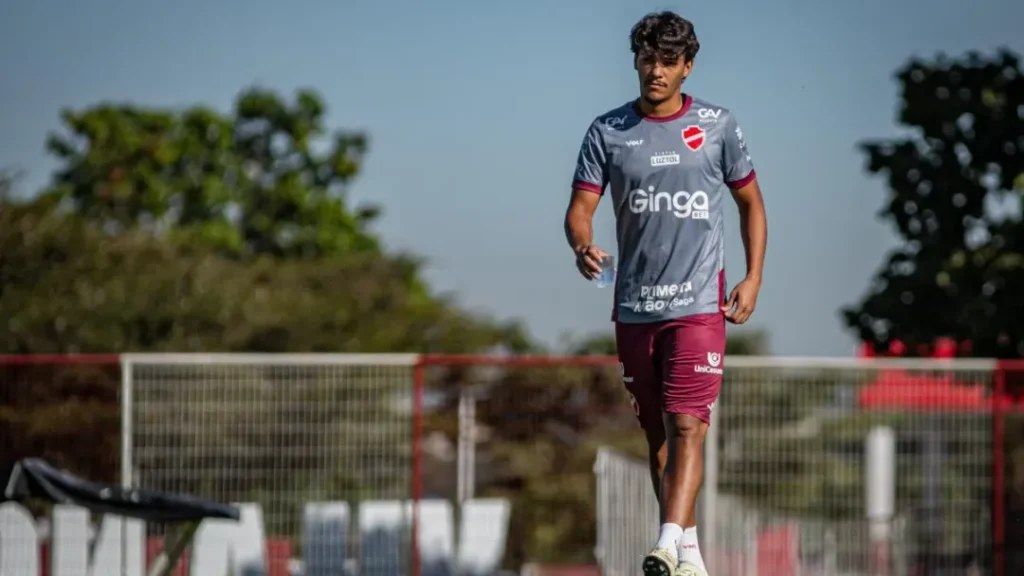 Vila Nova FC Reforça Elenco com Nathan Melo e Pedro Romano para a Série B 10 Vila Nova FC Reforça Elenco com Nathan Melo e Pedro Romano para a Série B