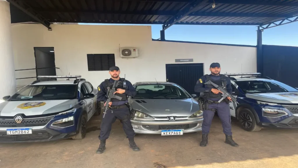 GCM Recupera Veículo Roubado com Auxílio do Sistema de Videomonitoramento em Senador Canedo 9 GCM Recupera Veículo Roubado com Auxílio do Sistema de Videomonitoramento em Senador Canedo