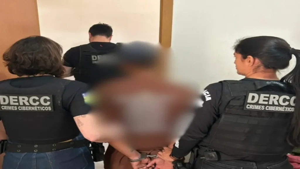 PCGO Prende Suspeito por Armazenar Pornografia Infantil em Luziânia 7 PCGO Prende Suspeito por Armazenar Pornografia Infantil em Luziânia
