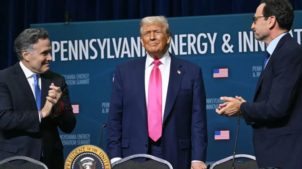Trump Lança Plano de US$ 90 bi em Inteligência Artificial 1 Trump lança plano de US$ 90 bi em inteligência artificial