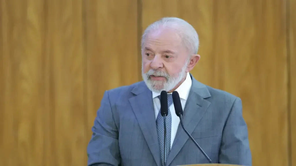 Presidente Lula Veta Aumento do Número de Deputados Federais na Câmara 10 Presidente Lula veta aumento do número de deputados federais na Câmara