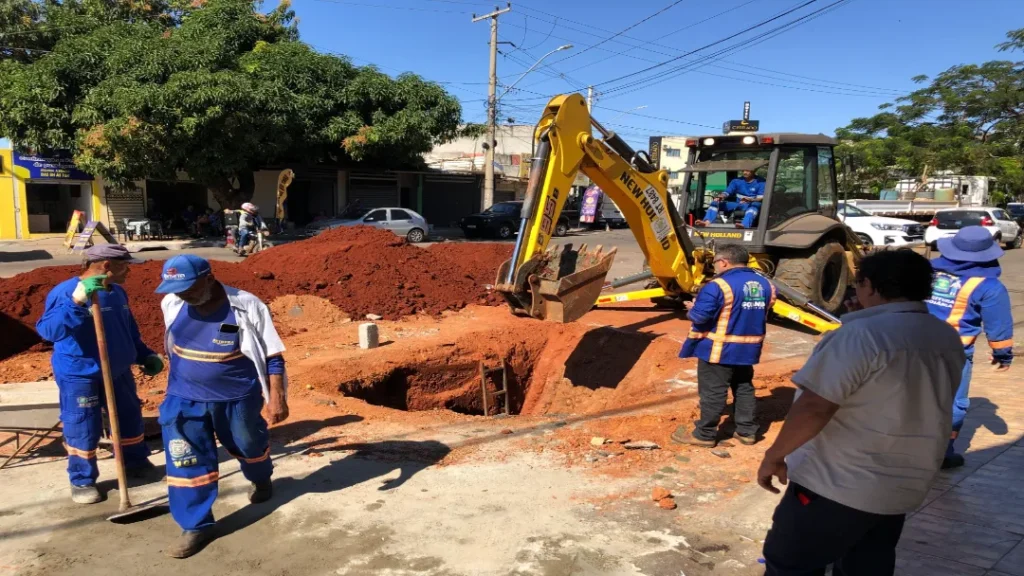 Prefeitura de Goiânia Realiza Obra Emergencial Para Recuperar Rede de Drenagem na Região da Rua 44 4 Prefeitura de Goiânia Realiza Obra Emergencial Para Recuperar Rede de Drenagem na Região da Rua 44