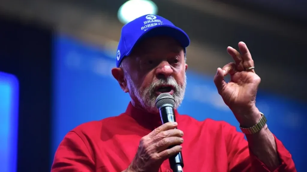 Durante Evento em Goiânia, Lula Sugere que Bolsonaro Transfira Título Eleitoral Para os Estados Unidos 8 Durante Evento em Goiânia, Lula Sugere que Bolsonaro Transfira Título Eleitoral Para os Estados Unidos