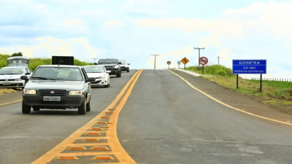Goiás destina R$ 546 milhões à modernização de quatro rodovias estratégicas 11 Goiás destina R$ 546 milhões à modernização de quatro rodovias estratégicas