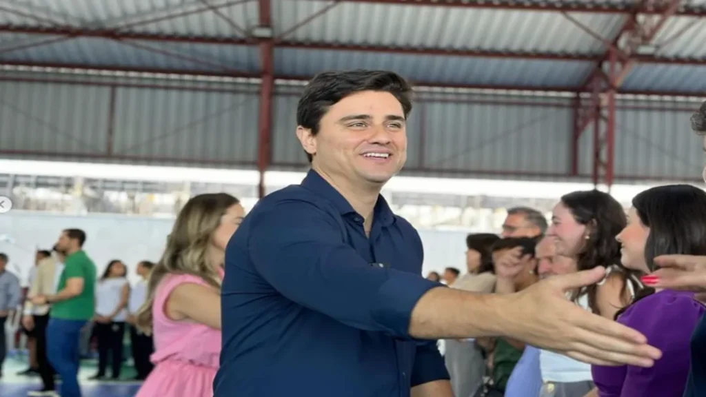Prefeito de Luziânia é diagnosticado com quadro grave de trombose e passa por cirurgia de urgência 1 Prefeito de Luziânia é diagnosticado com quadro grave de trombose e passa por cirurgia de urgência