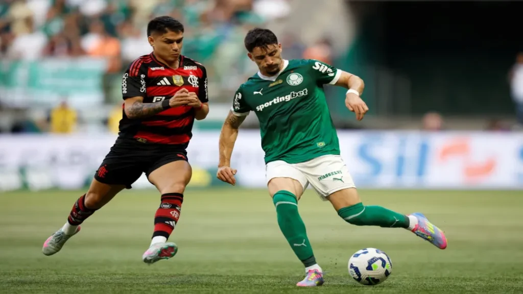 Brasileirão: 21ª rodada tem duelos decisivos nesta segunda (25/8) 10 Brasileirão: 21ª rodada tem duelos decisivos nesta segunda (25/8)