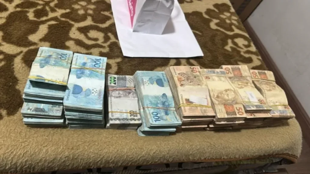 Caso Ultrafarma: Governo paulista afasta seis auditores fiscais após investigação 7 Caso Ultrafarma: Governo paulista afasta seis auditores fiscais